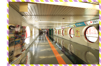 センタープラザ-西館連絡通路1