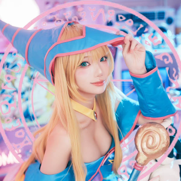 佞佞